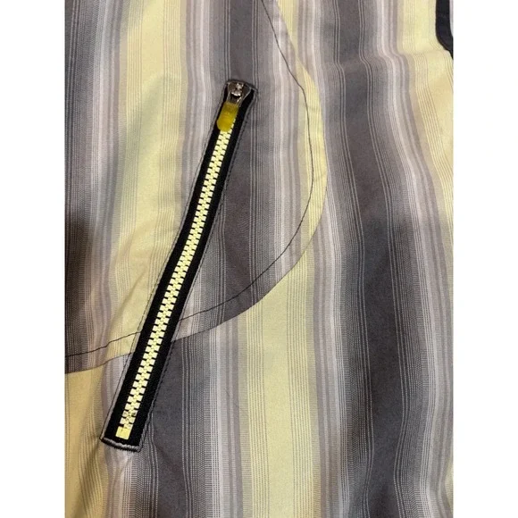 rare Lululemon Track and Field Jacket Sz 8 Gray yellow hood reflective raincoat - Picture 12 of 13